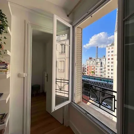 Le Point D'eiffel - Au Coeur De Grenelle Paris