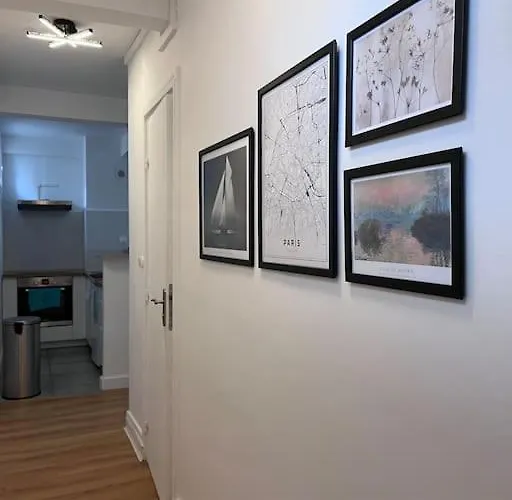 Le Point D'eiffel - Au Coeur De Grenelle Paryż